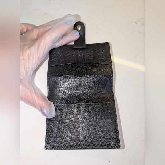 Authentic Vintage Louis Vuitton Cherry Red Epi Card Holder - Picture 5 of 5